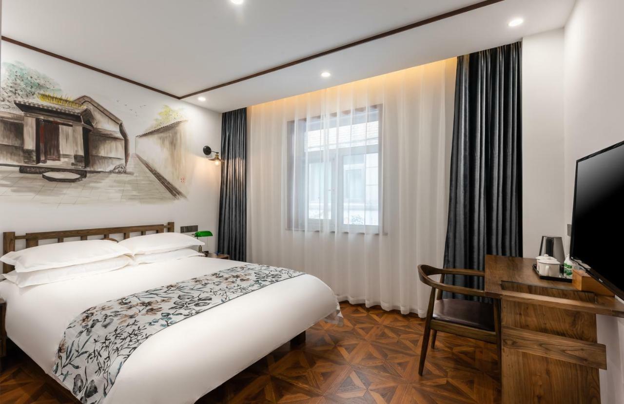 Nostalgia Hotel Near Prince Gong'S Mansion- Beihai Park, Tian'Anmen Square, Nanluoguxiang Hutong, Huguosi Hutong Snack Street, 5 Minutes Walk Away From Ping'Anli Subway Station, Free Ice Cream And Laundry Service,English Communication Well Pequim Exterior foto